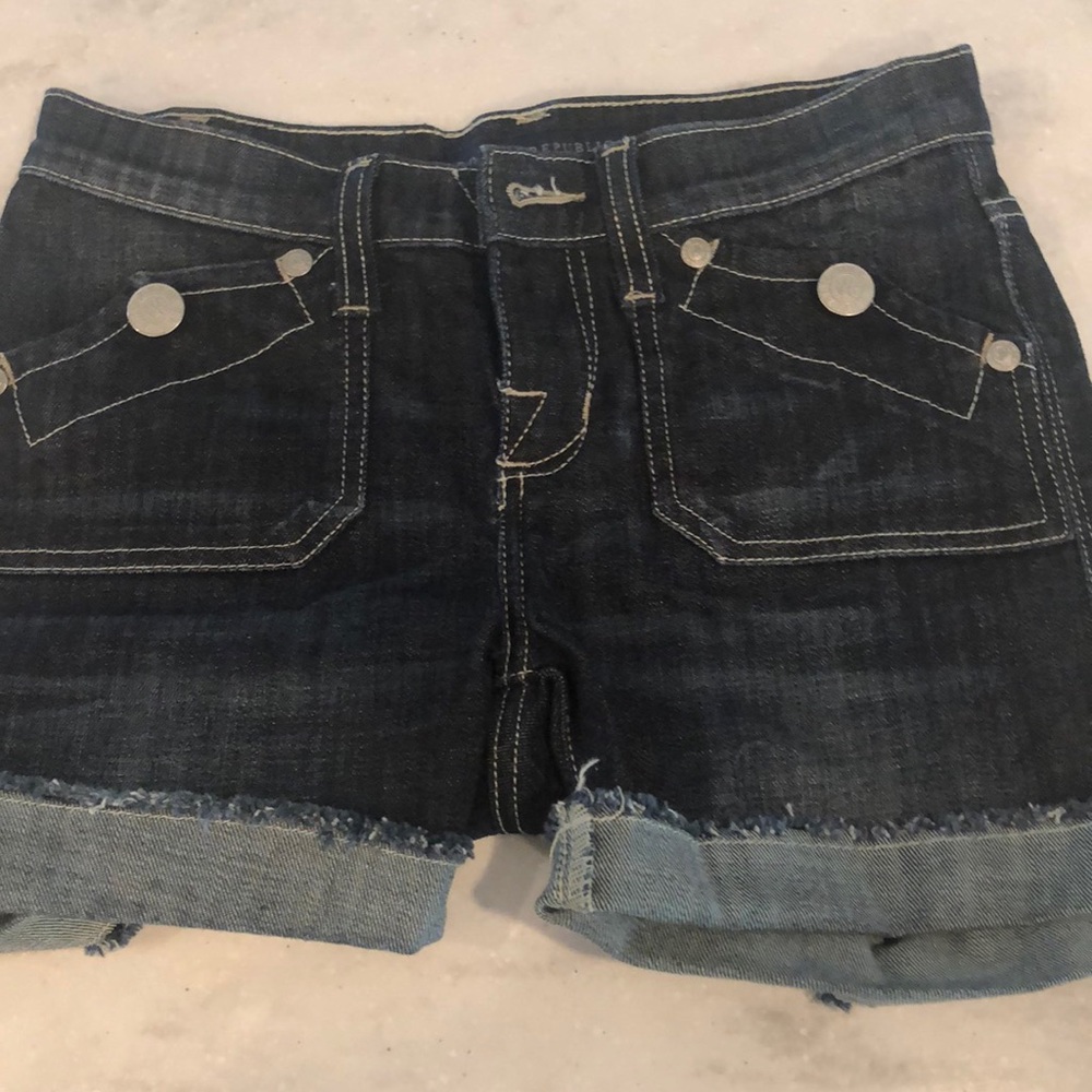 Rock and Republic shorts